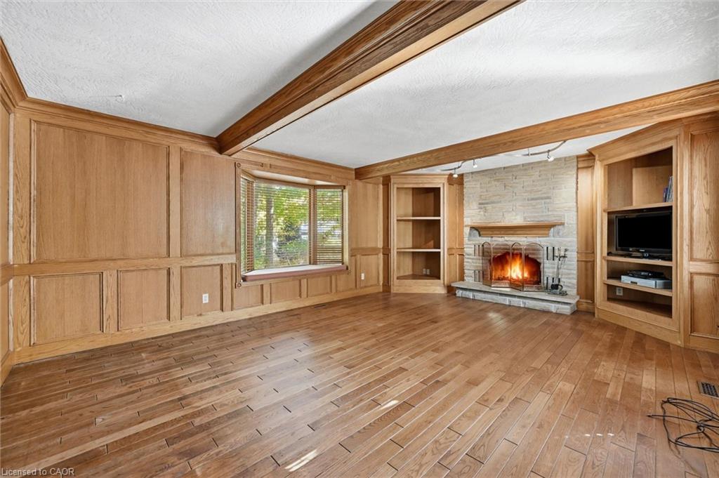872 6th Conc Road W Property Photo 16