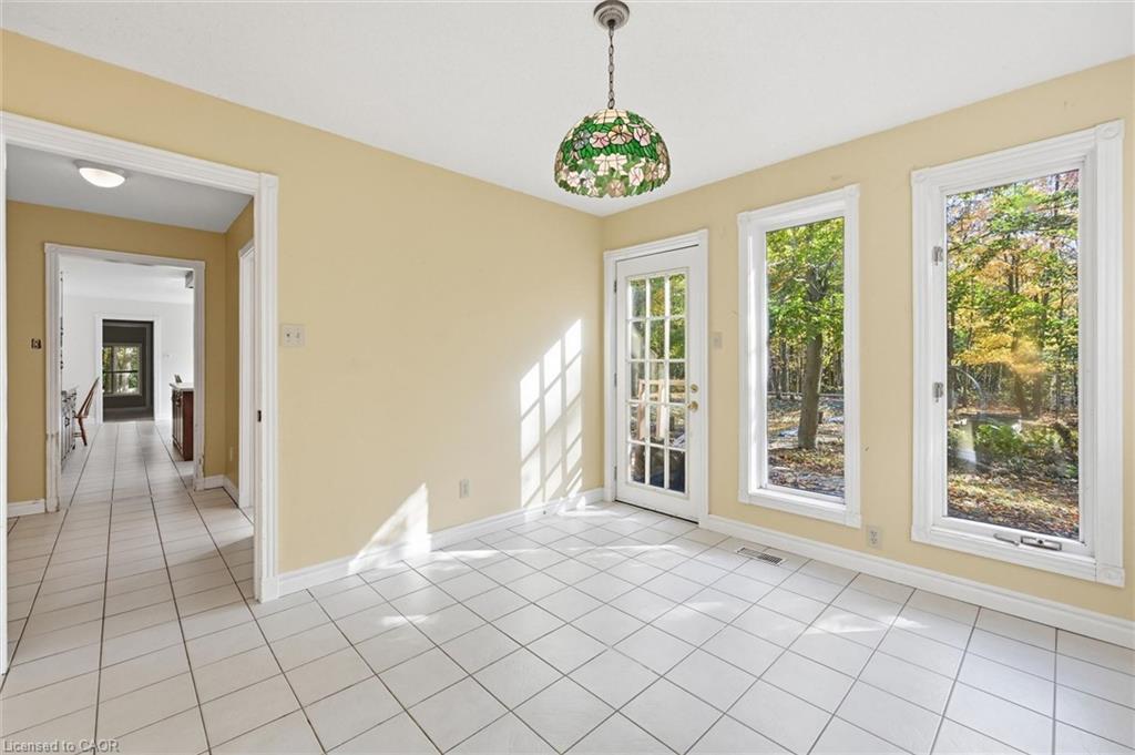 872 6th Conc Road W Property Photo 19