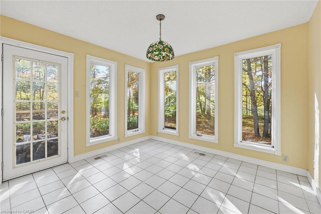 872 6th Conc Road W Property Photo 20