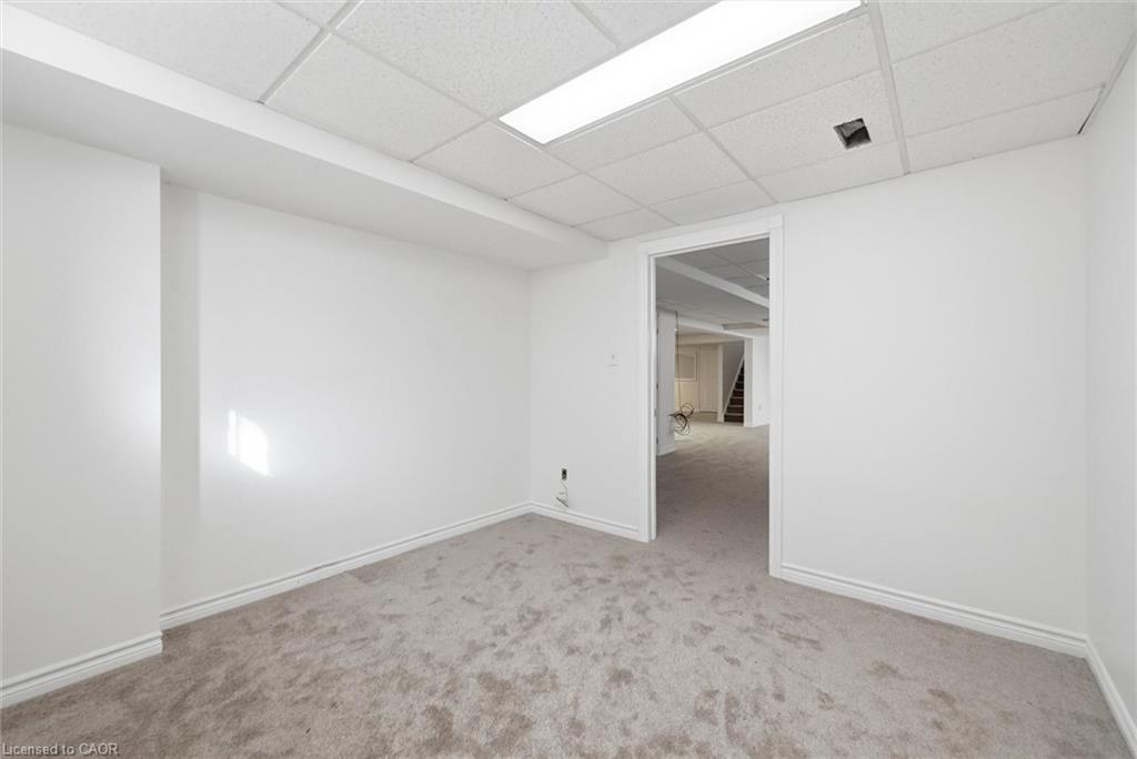872 6th Conc Road W Property Photo 36