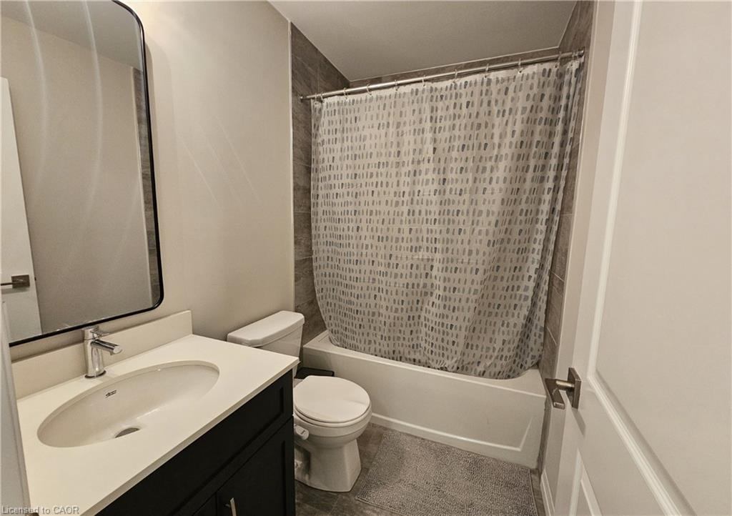 4-720 Grey Street Property Photo 13