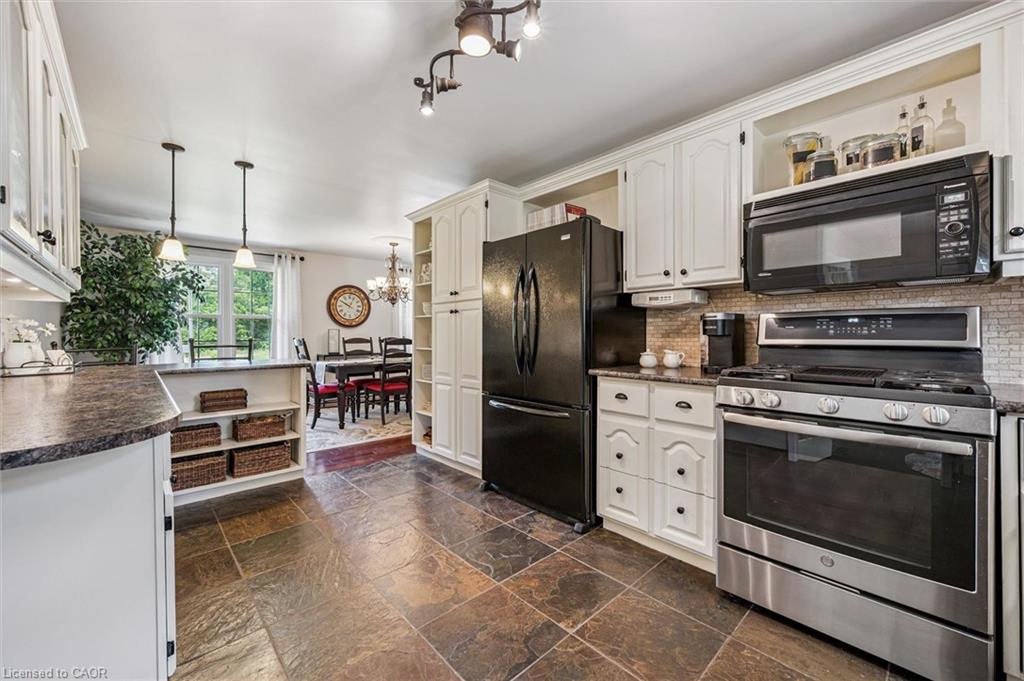7 King Street Property Photo 16