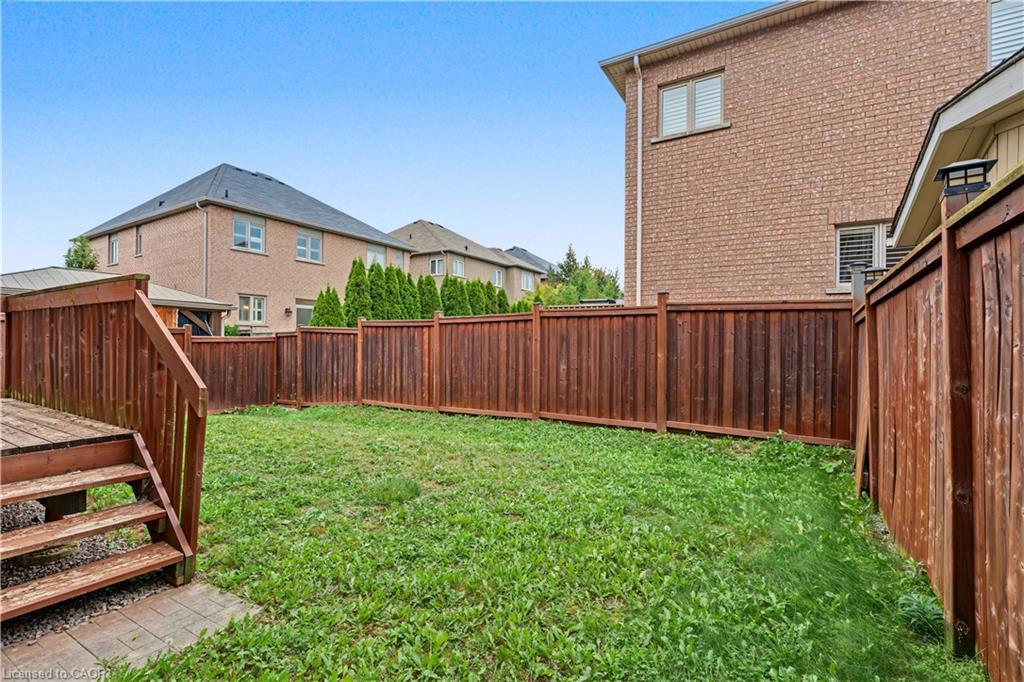 17 Mccartney Street Property Photo 41