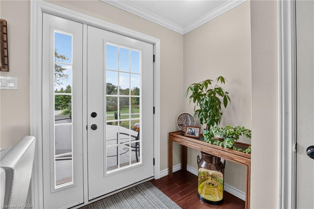 4891 Vaughan Road E Property Photo 5