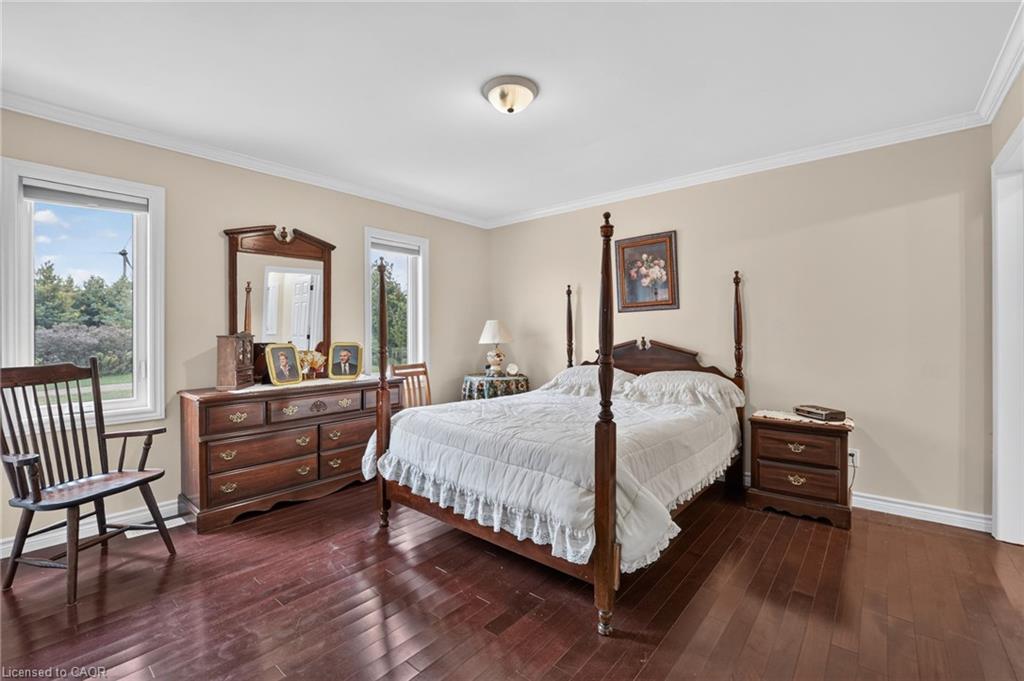 4891 Vaughan Road E Property Photo 10