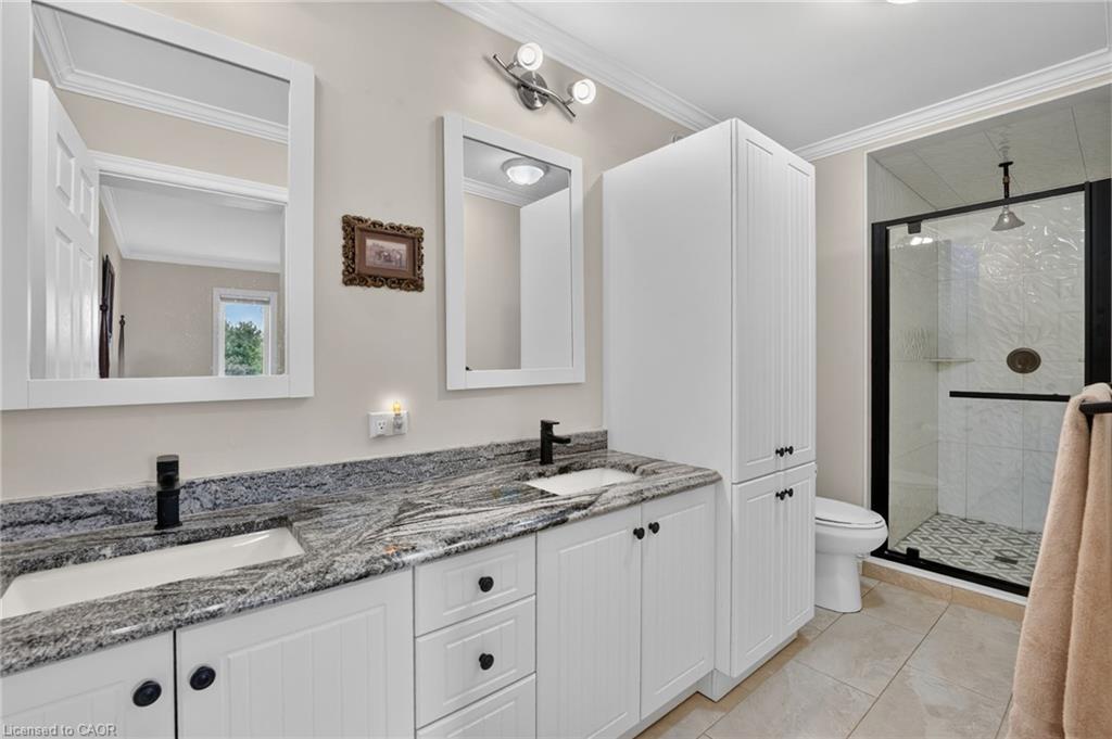 4891 Vaughan Road E Property Photo 12