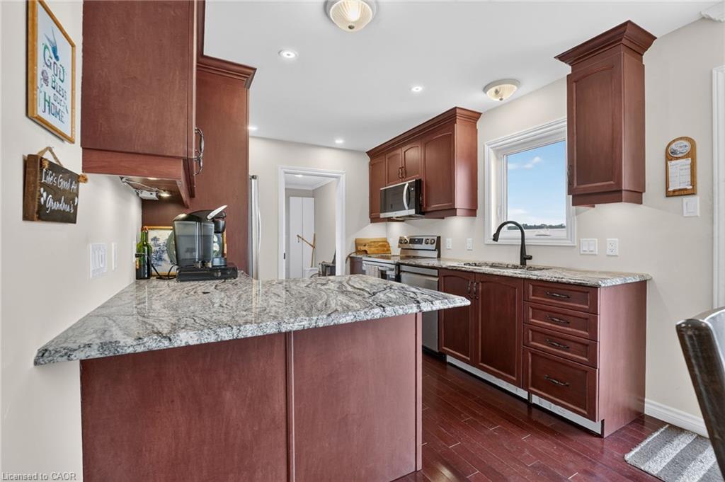 4891 Vaughan Road E Property Photo 17