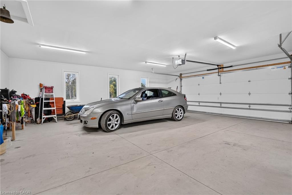 4891 Vaughan Road E Property Photo 36