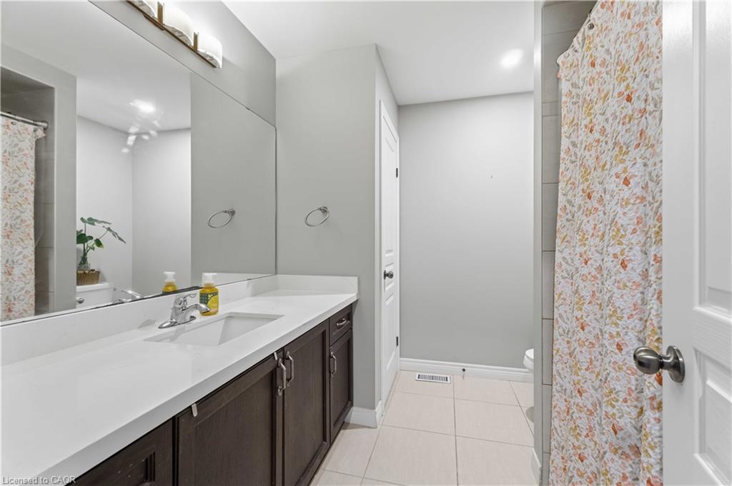 212 Chartwell Circle Property Photo 12