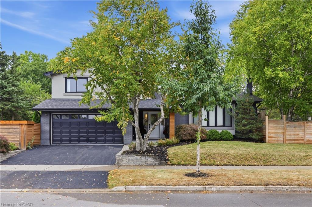 134 Fairwood Place W Property Photo 1