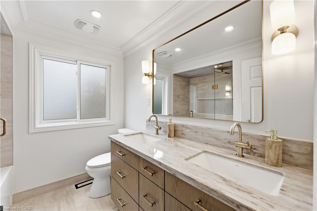 134 Fairwood Place W Property Photo 24