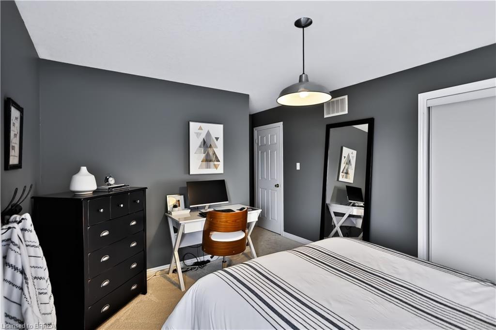 30 Waldie Crescent Property Photo 25