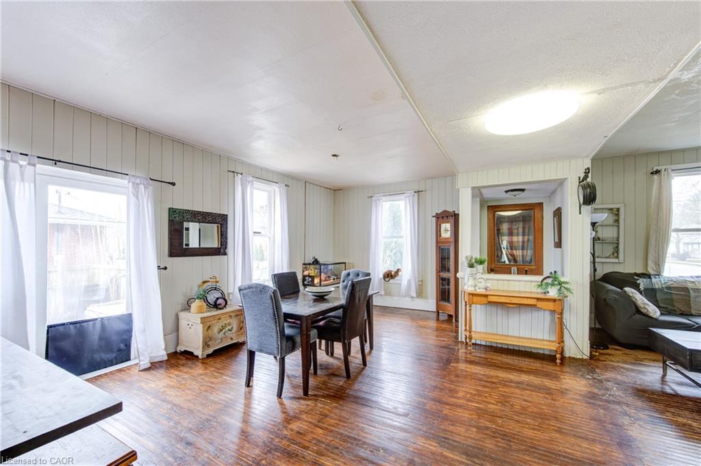 137 Wellington Street Property Photo 13