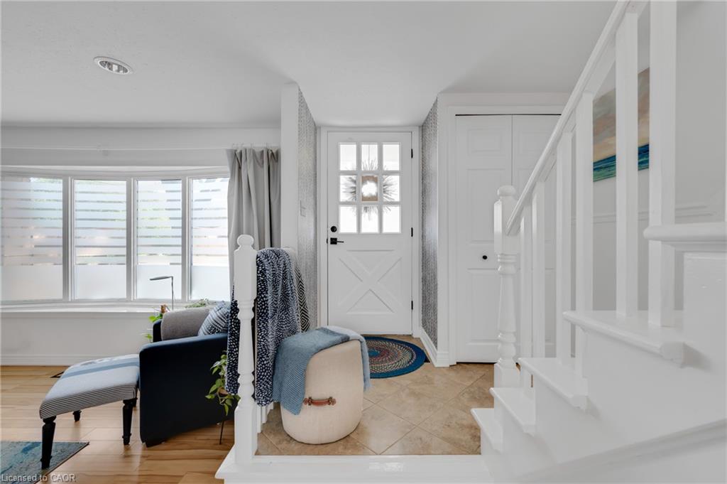 10 Goldfinch Road Property Photo 5
