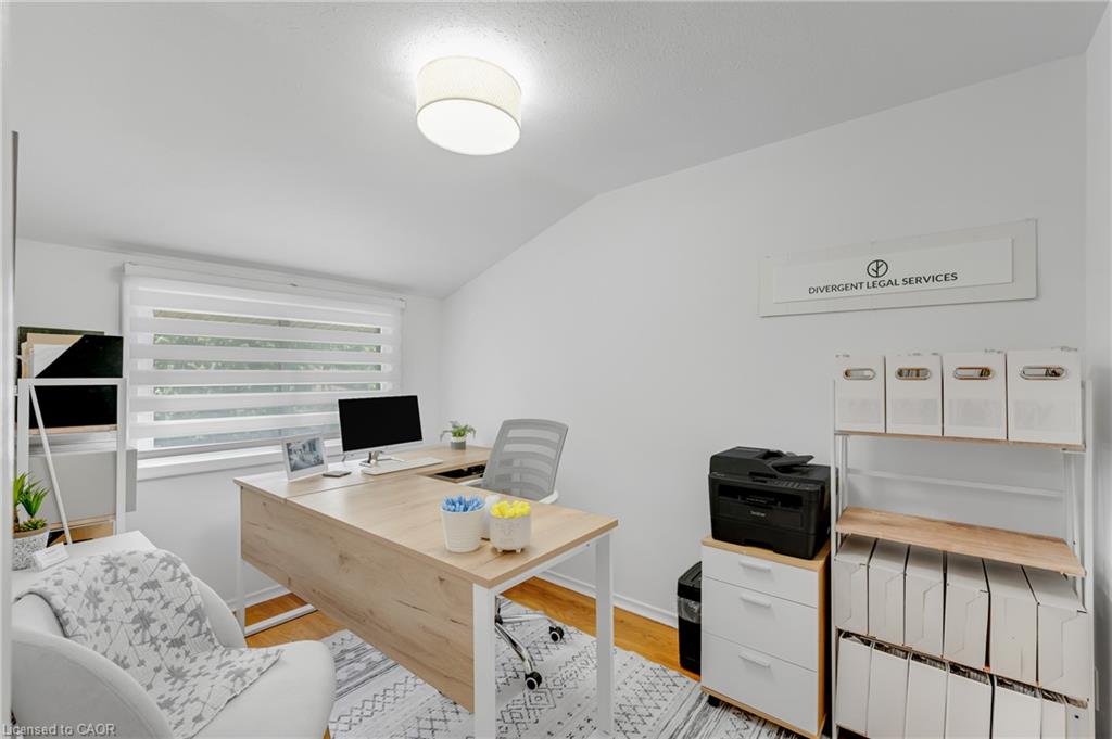 10 Goldfinch Road Property Photo 19