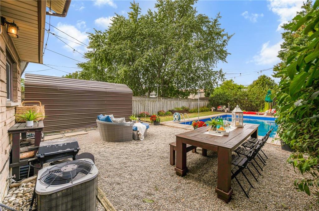 10 Goldfinch Road Property Photo 30