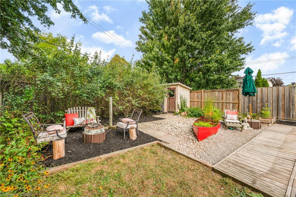 10 Goldfinch Road Property Photo 33