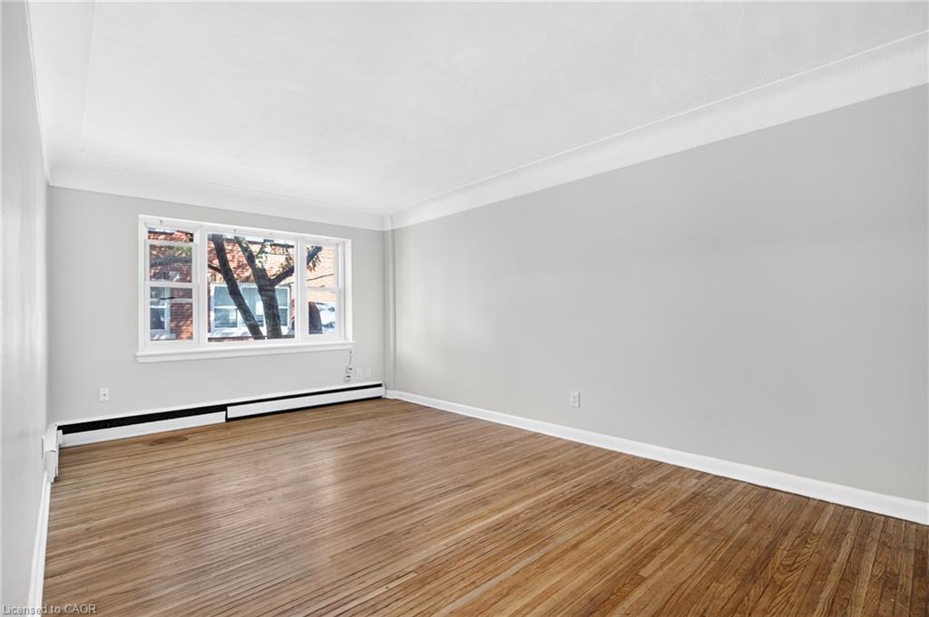3-3 Applewood Avenue Property Photo 6