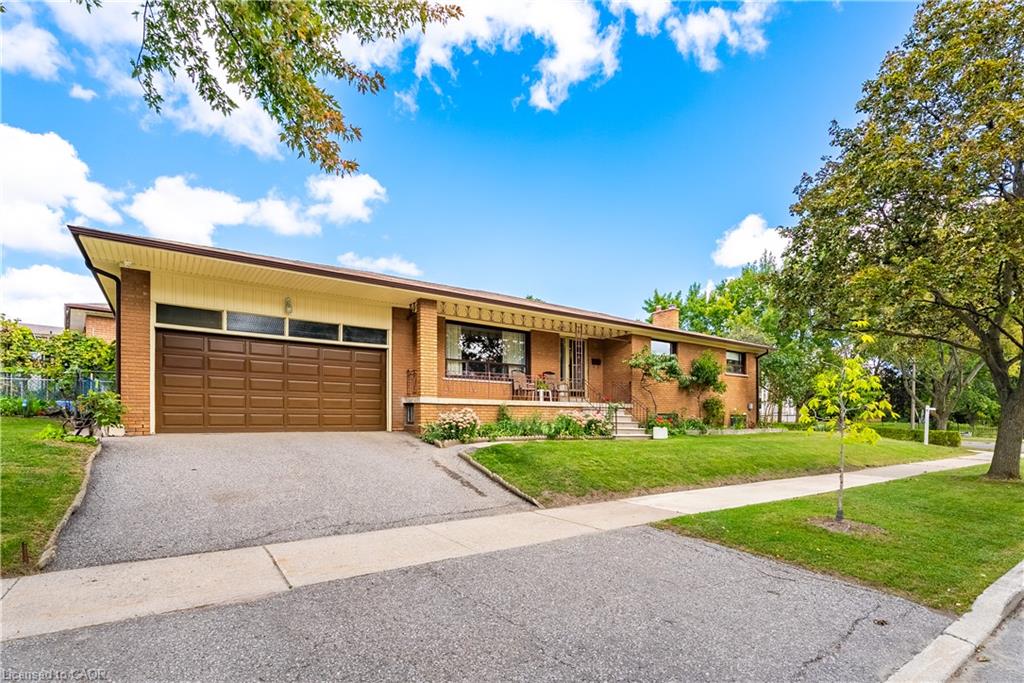 4 Dunreo Drive Property Photo 3