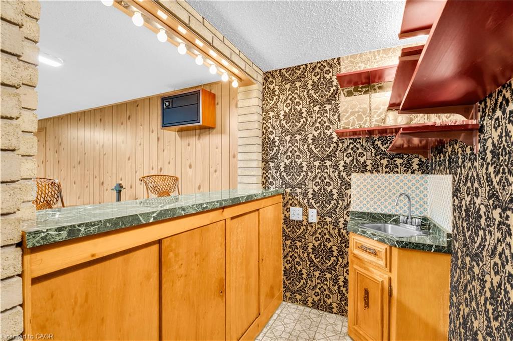 4 Dunreo Drive Property Photo 37
