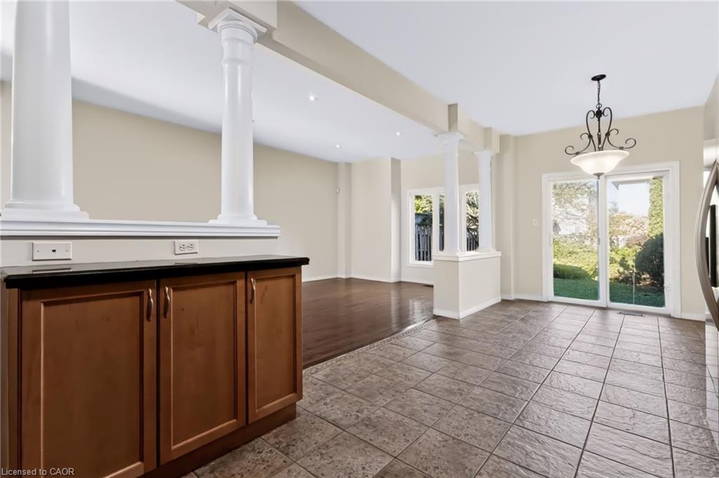 488 Stonehenge Drive Property Photo 13