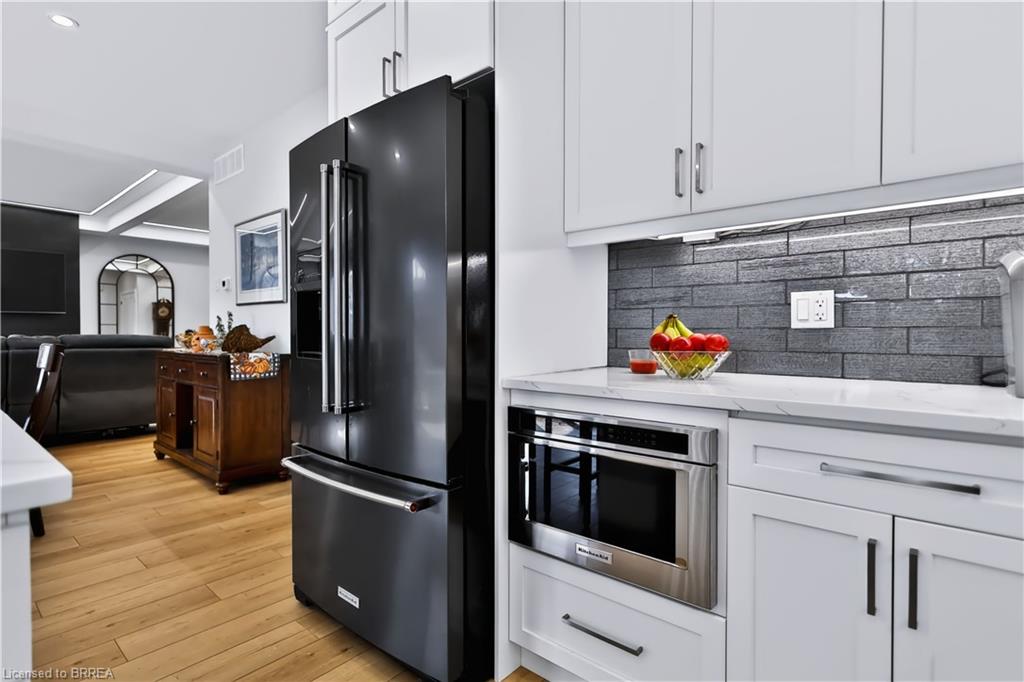 13b Cumberland Street Property Photo 16