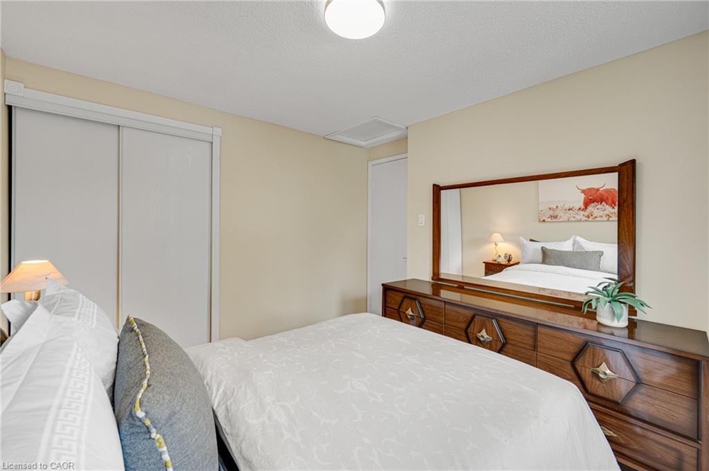 166 Martindale Crescent Property Photo 19