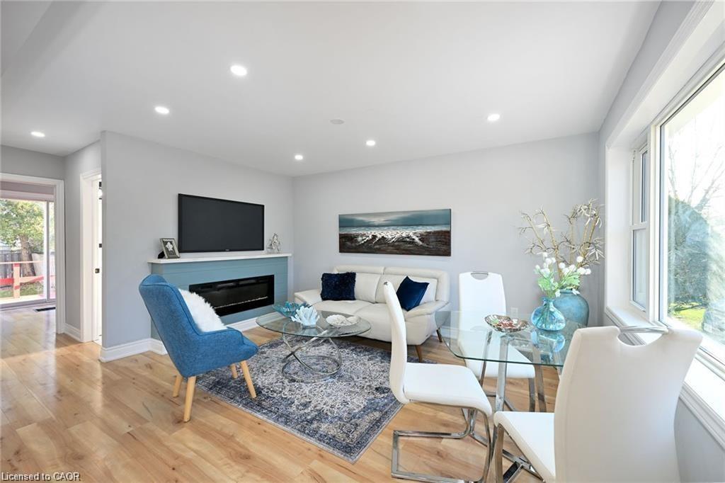 213 East 28th Street Property Photo 15