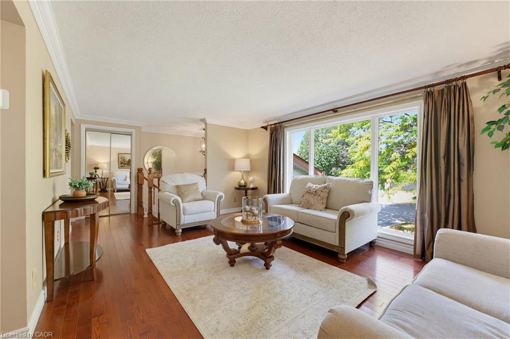 77 Yellow Birch Drive Property Photo 8