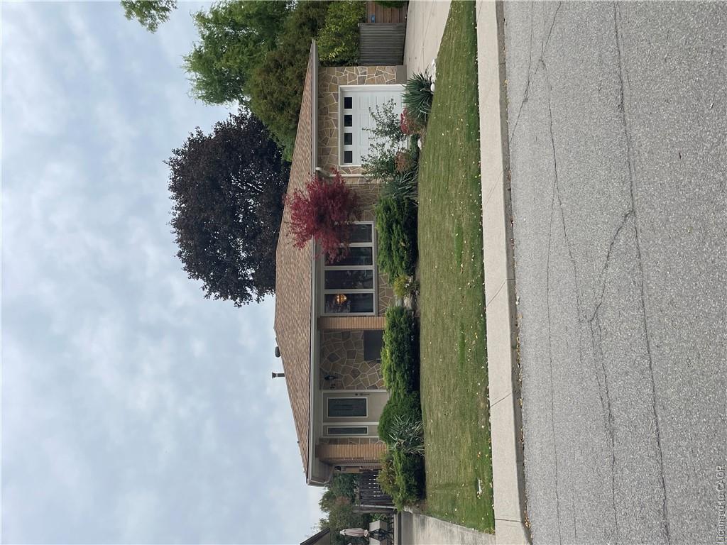 72 Purnell Drive Property Photo 1