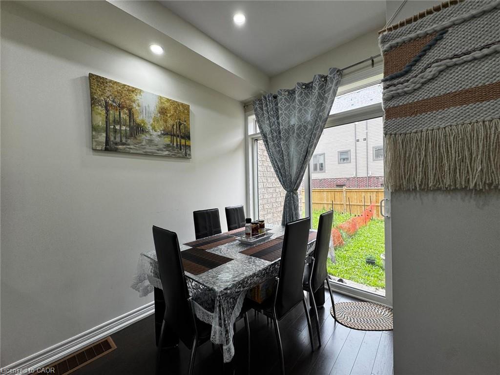 10 Talence Drive Property Photo 6