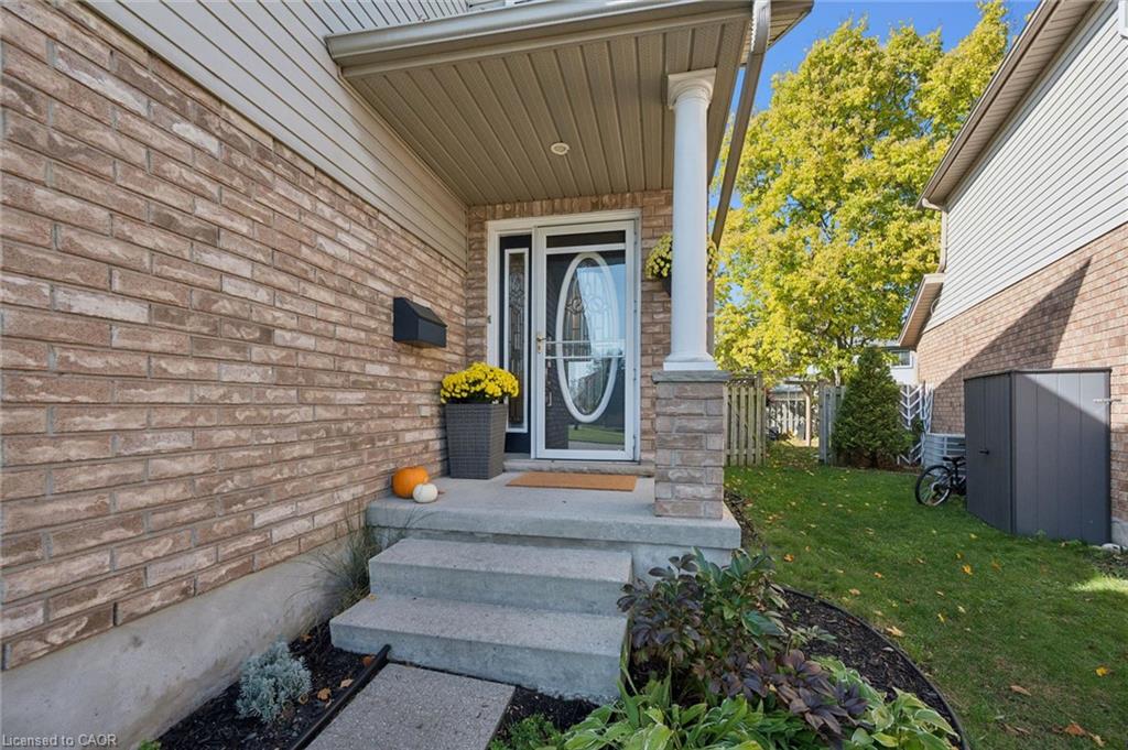70 Inge Court Property Photo 6