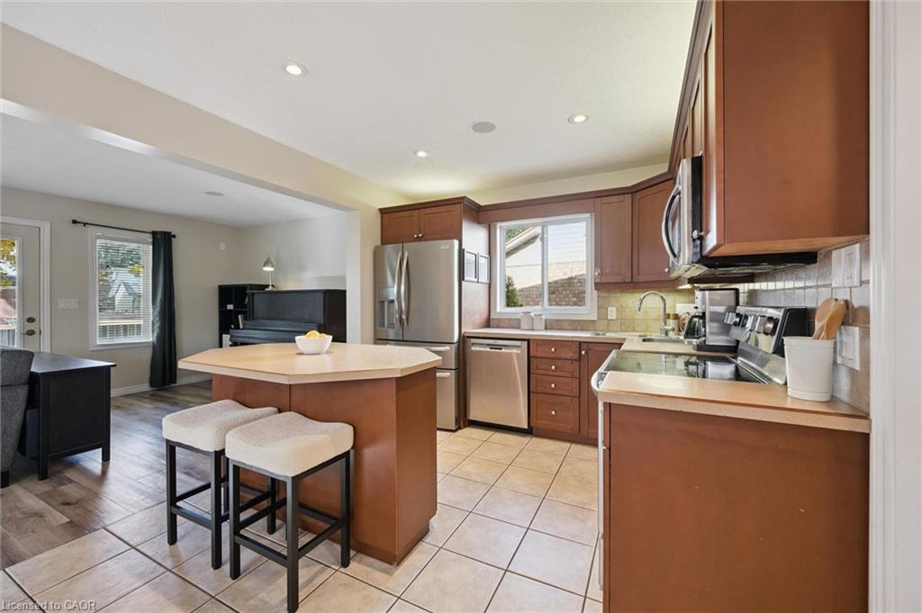 70 Inge Court Property Photo 15