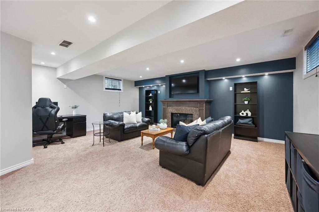 70 Inge Court Property Photo 29