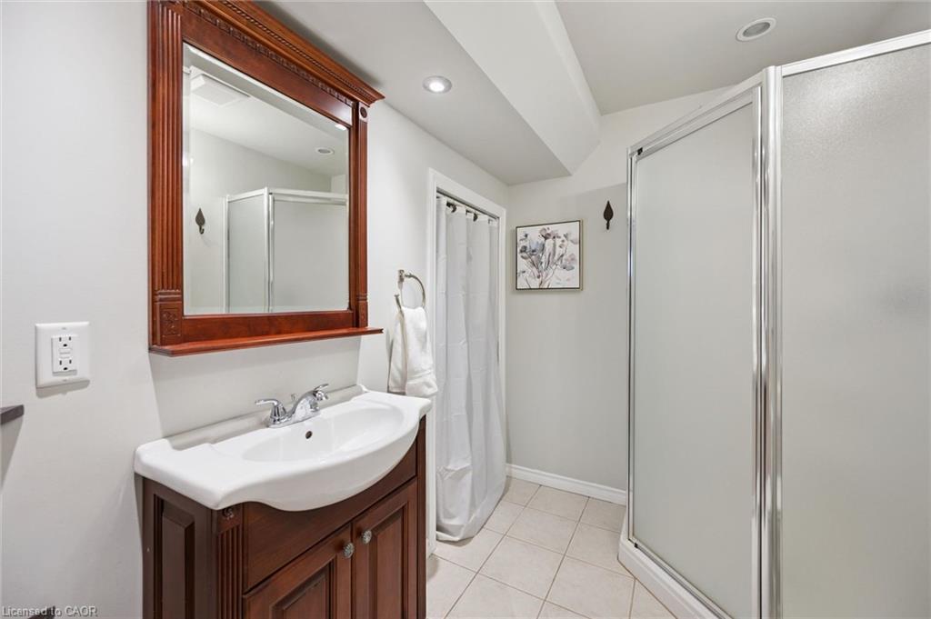 70 Inge Court Property Photo 31