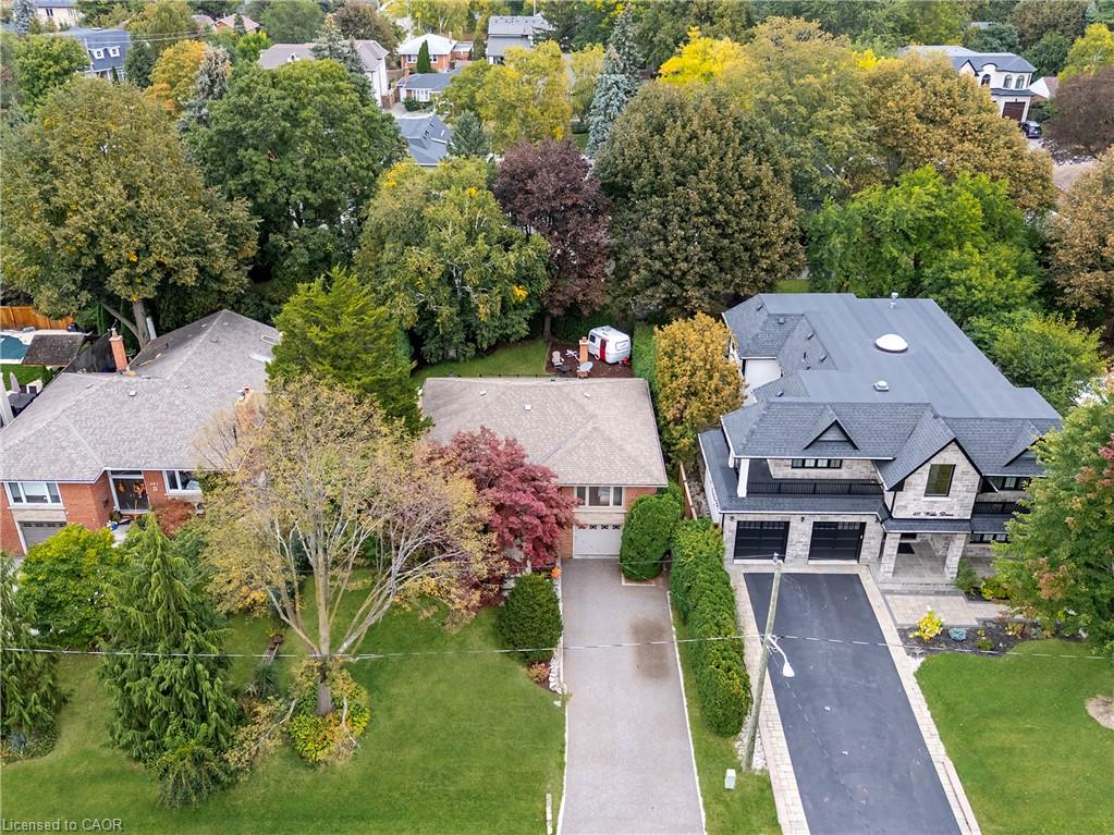 475 Willis Drive Property Photo 3