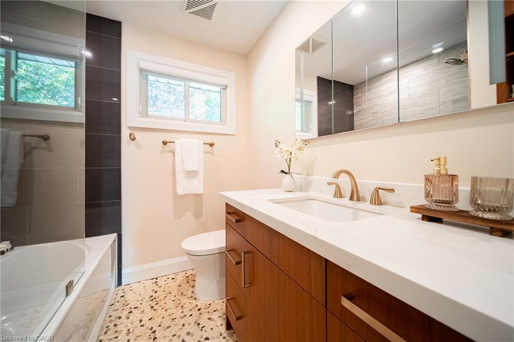 475 Willis Drive Property Photo 19