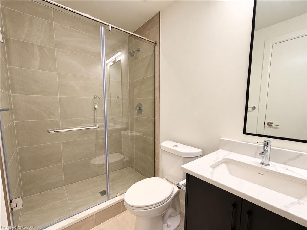 1508-741 King Street W Property Photo 13