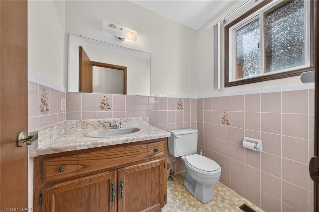 1163 Greenhill Avenue Property Photo 18