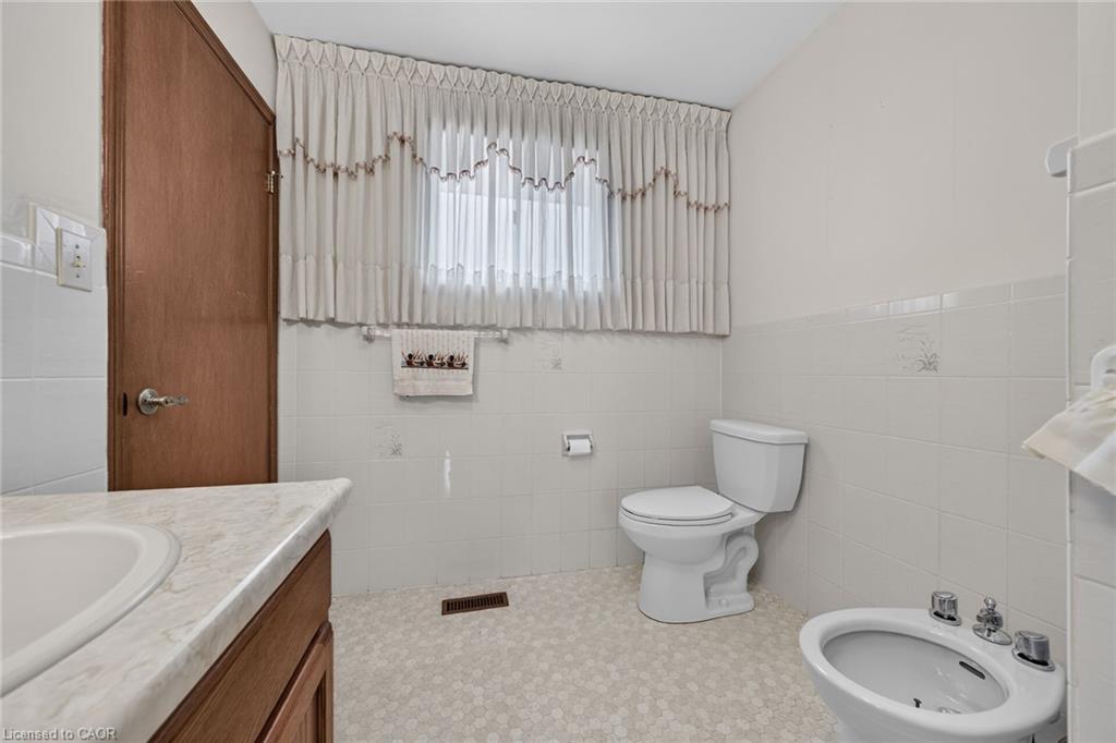 1163 Greenhill Avenue Property Photo 22