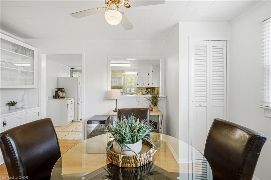 42 Sanderson Street Property Photo 14