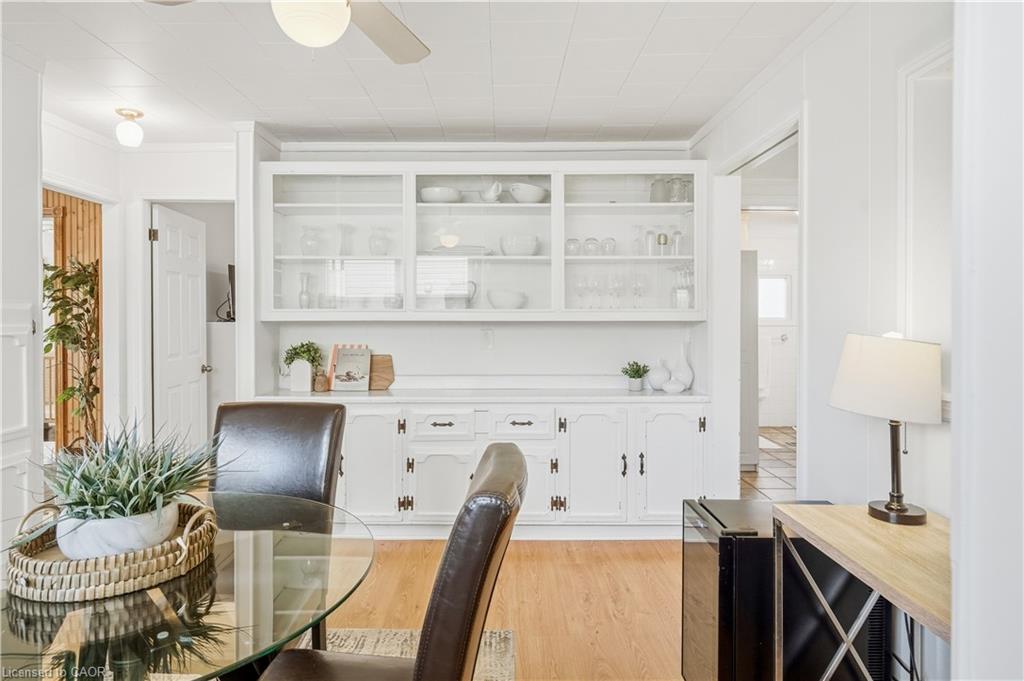 42 Sanderson Street Property Photo 15