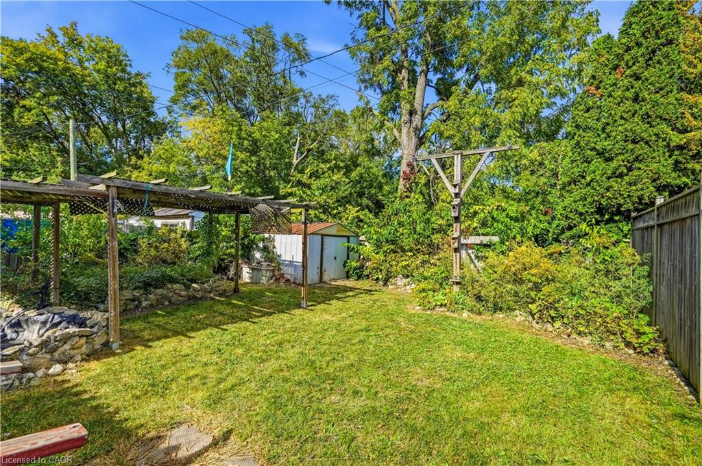 42 Sanderson Street Property Photo 35