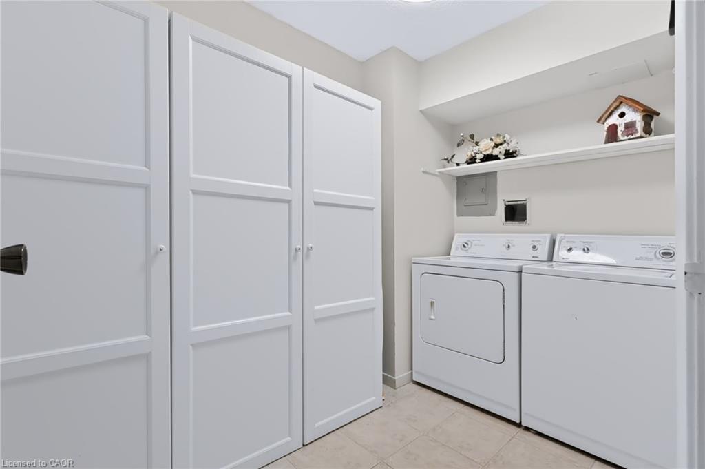103-5280 Lakeshore Road Property Photo 20