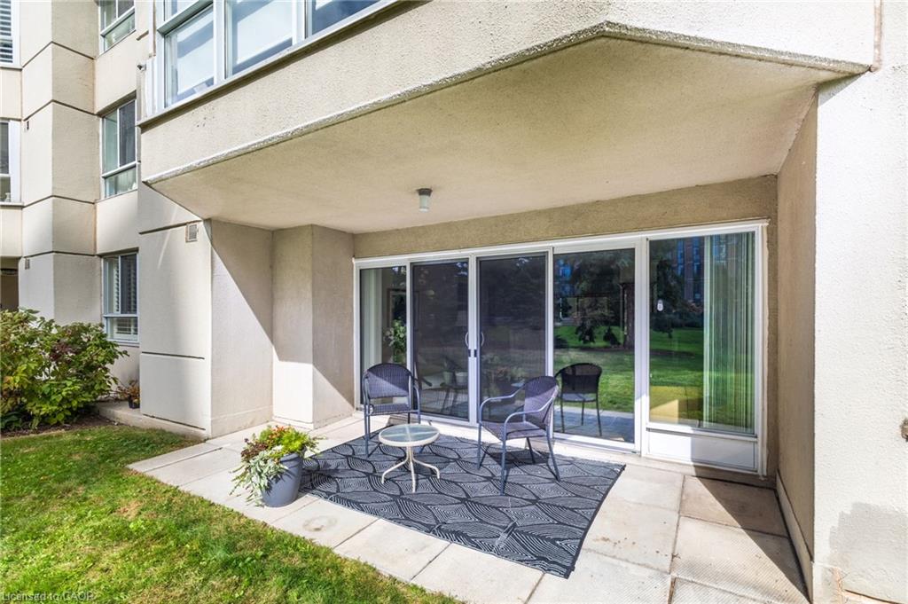 103-5280 Lakeshore Road Property Photo 21