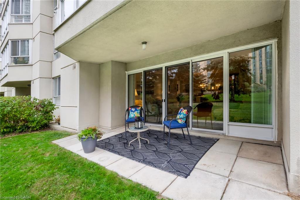 103-5280 Lakeshore Road Property Photo 24