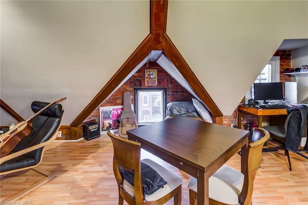 44 Ashley Street Property Photo 8