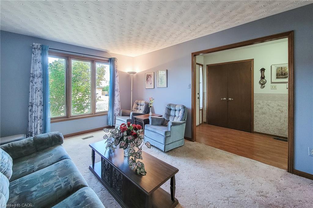 61 Highland Road Property Photo 10