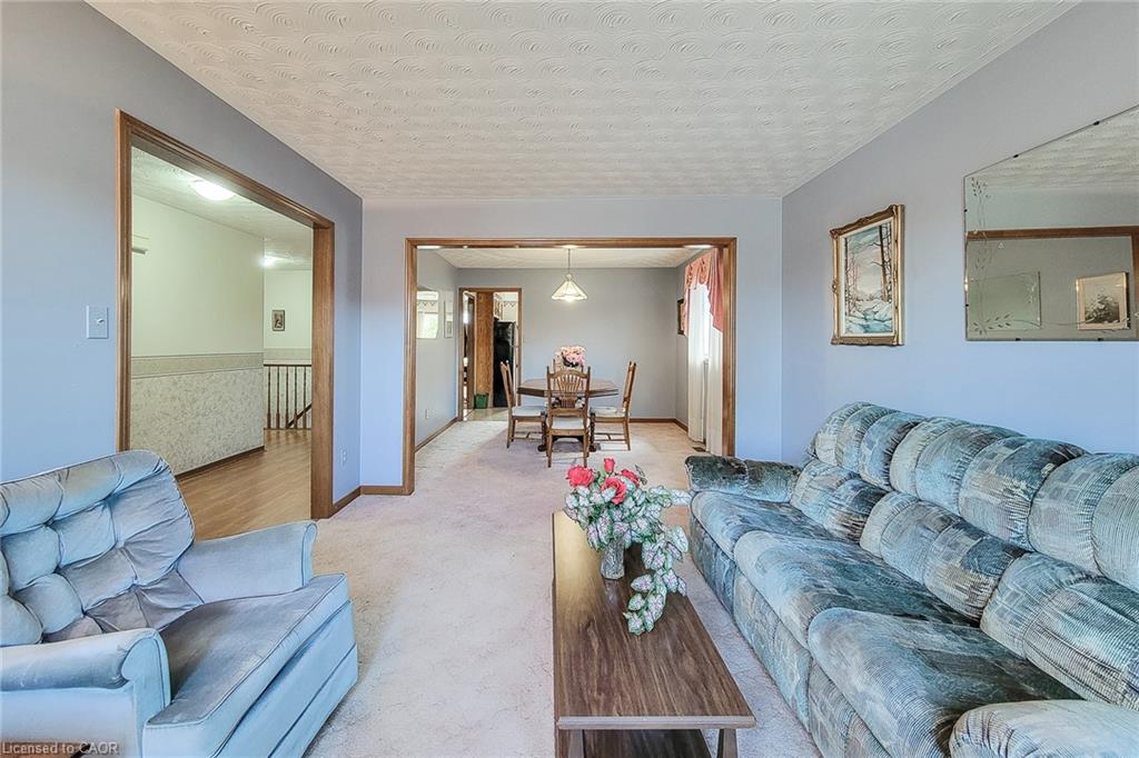 61 Highland Road Property Photo 12