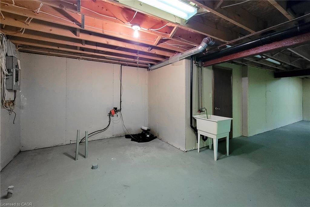 61 Highland Road Property Photo 40